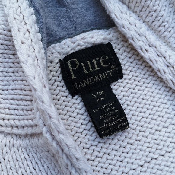 Pure Handknit sleeveless cotton sweater - Picture 2 of 14